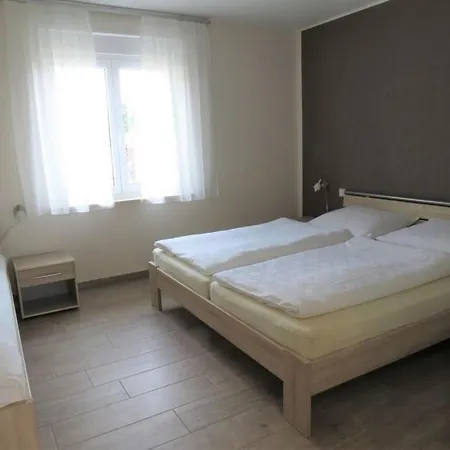 On The Ground Floor On The Wachberg Apartman *